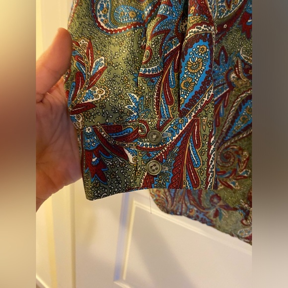 BNWT Rickie’s Patterned Collared
Shirt Medium - Picture 6 of 12